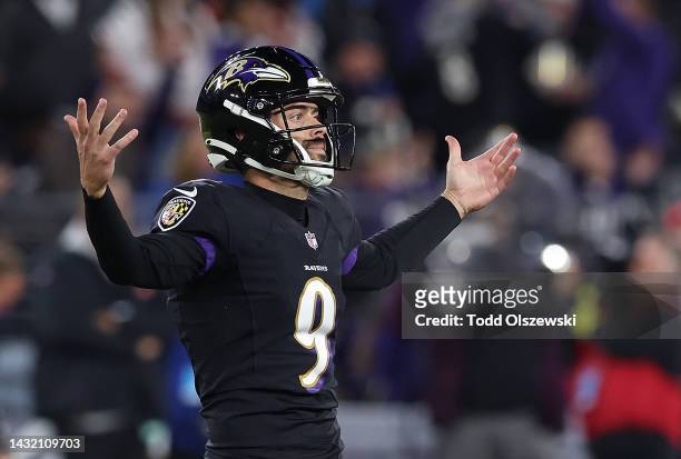 Justin Tucker of the Baltimore Ravens reacts after kicking a field goal in the third quarter against the Cincinnati Bengals at M&T Bank Stadium on...