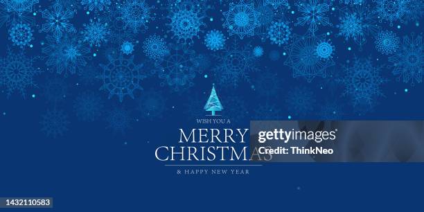 weihnachtsblaues hintergrunddesign der fallenden schneeflocke - blue christmas background stock-grafiken, -clipart, -cartoons und -symbole