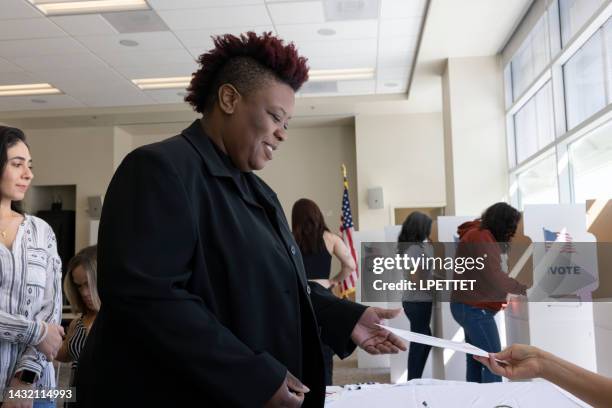 voting - republican women stock pictures, royalty-free photos & images