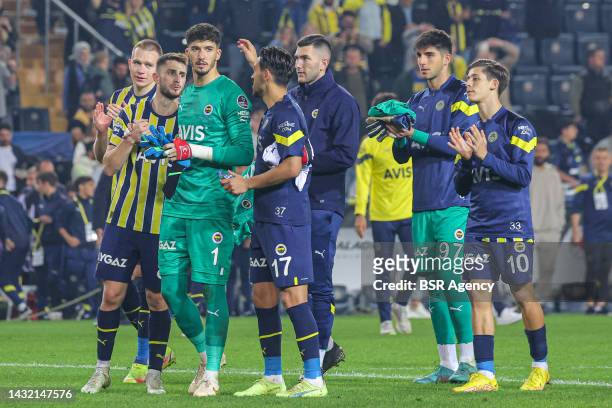 Goalkeeper Altay Bayindir of Fenerbahce, Irfan Can Kahveci of Fenerbahce, players of Fenerbahce celebrate the win during the Turkish Super Lig match...