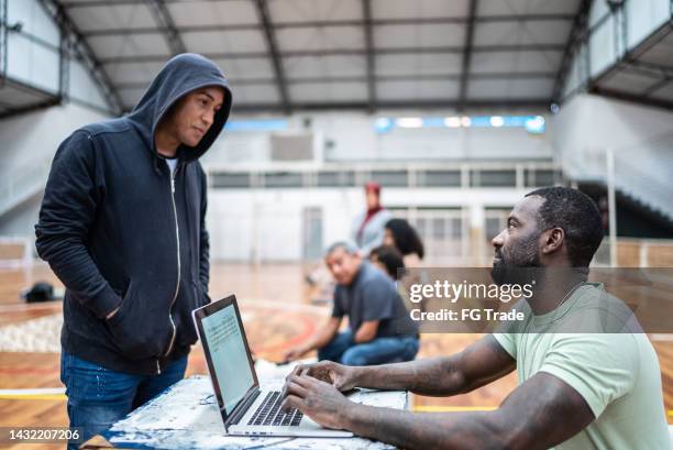 2,380 Black Homeless Man Stock Photos, High-Res Pictures, and Images ...
