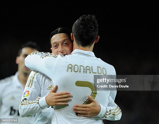 269 Cristiano Ronaldo Ozil Photos High Res Pictures Getty Images 269-cristiano-ronaldo-ozil-photos-high-res-pictures-getty-images