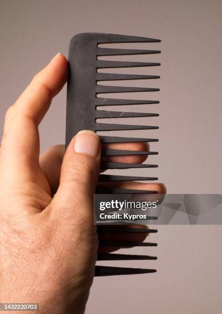 hair - comb - pettine foto e immagini stock