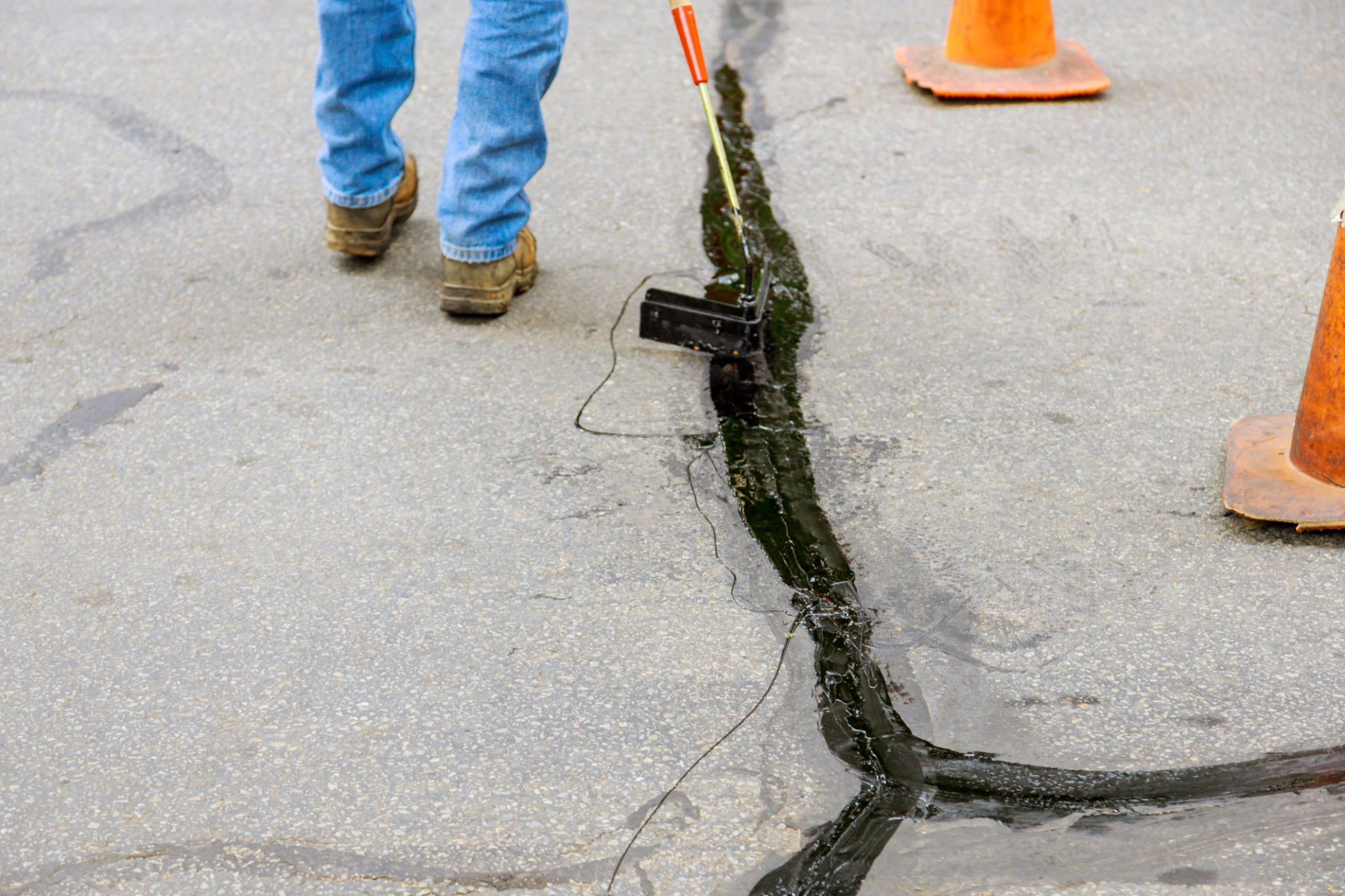 professional pavement sealing