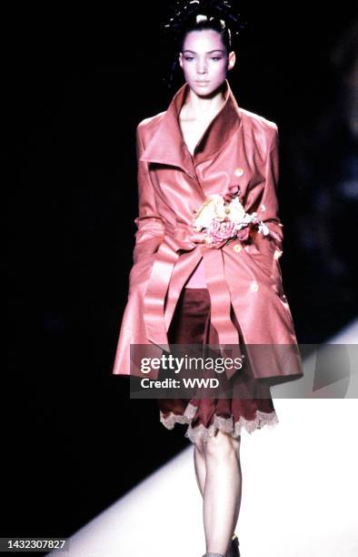 Design duo Viktor & Rolf's first fragrance, Flowerbomb, debuts to the public during this highly theatrical runway show staged at Le Jardin des...