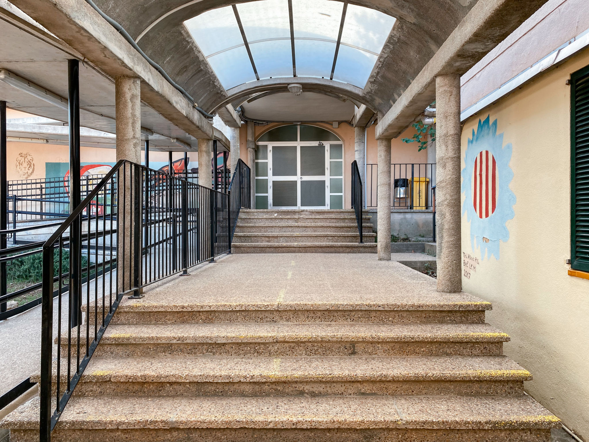 spanish school