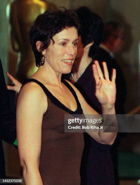 Frances McDormand arrives at the Oscar Luncheon at Beverly Hilton Hotel, March 12, 1997 in Beverly Hills, California.