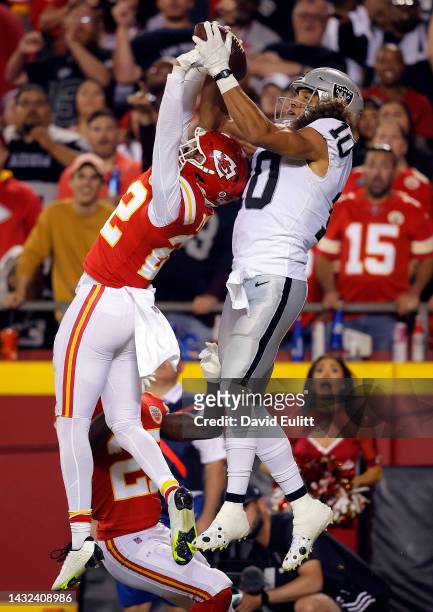 Juan Thornhill of the Kansas City Chiefs breaks up a pass intended for Mack Hollins of the Las Vegas Raiders during the 2nd half of the game at...
