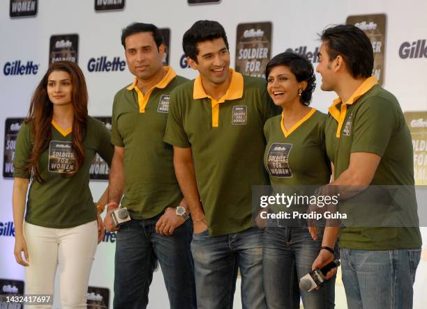 May 29 : Prachi Desai,VVS Laxman,Aditya Roy Kapoor,Mandira Bedi and Arbaaz Khan attend the Gillette 'Soldier for Women' campaign on May 29, 2013 in...