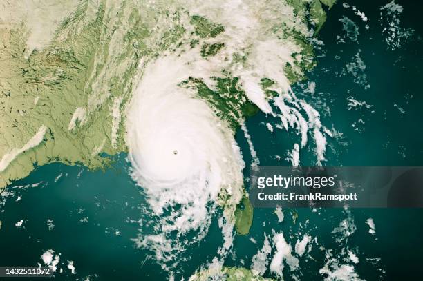 hurricane michael 2018 cloud map gulf of mexico 3d render color - weather map stockfoto's en -beelden