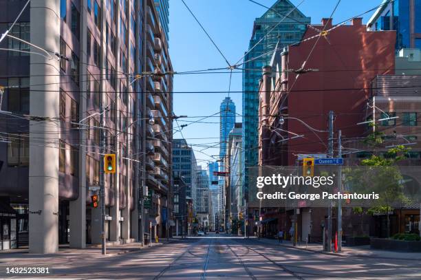 empty street in downtown toronto, canada - toronto streets stock pictures, royalty-free photos & images