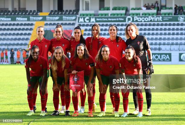 Portugal line up for a team photograph prior to the 2023 FIFA Women's World Cup play-off round 1 match between Portugal v Iceland at Estadio Capital...