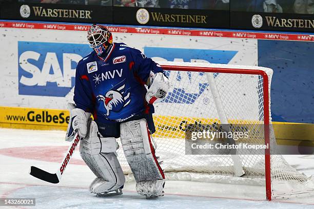 Frederick Brathwaite of Mannheim looks dejected after losing 5-6 after sudden death the fourth DEL final match between Adler Mannheim an EHC...