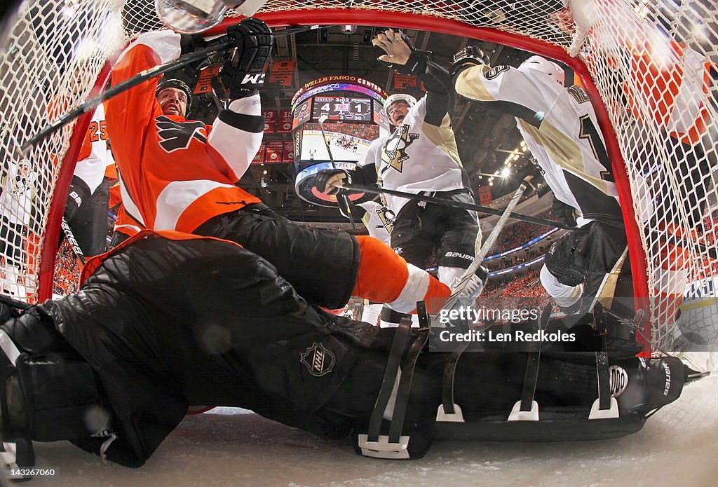 Pittsburgh Penguins v Philadelphia Flyers - Game Six