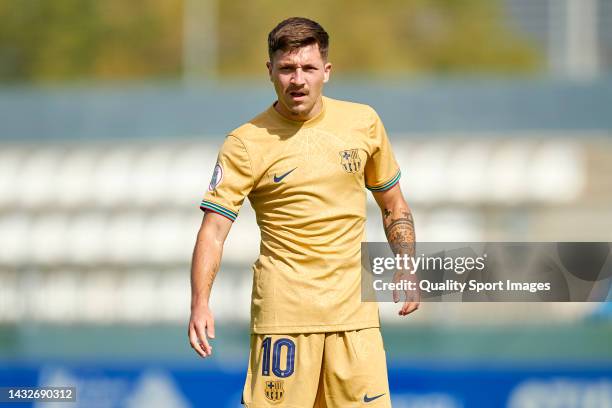 Antonio Aranda of FC Barcelona B looks on during the Primera RFEF Group 2 match between Atletico Baleares and FC Barcelona B at Estadio Balear on...