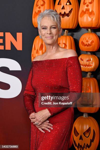 Jamie Lee Curtis attends Universal Pictures World Premiere of "Halloween Ends" on October 11, 2022 in Hollywood, California.