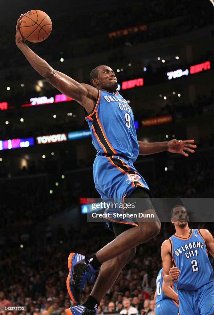 Oklahoma City Thunder v Los Angeles Lakers