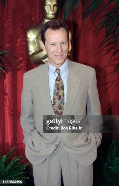 James Woods arrives at the Oscar Luncheon at Beverly Hilton Hotel, March 12, 1997 in Beverly Hills, California.