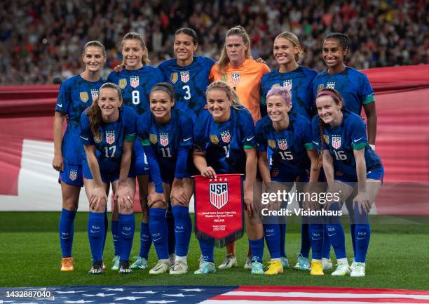 The USA team line up, back row l-r, Emily Fox, Sofia Huerta, Alana Cook, Alyssa Naeher, Trinity Rodman and Naomi Girma, back row ;-r, Andi Sullivan,...