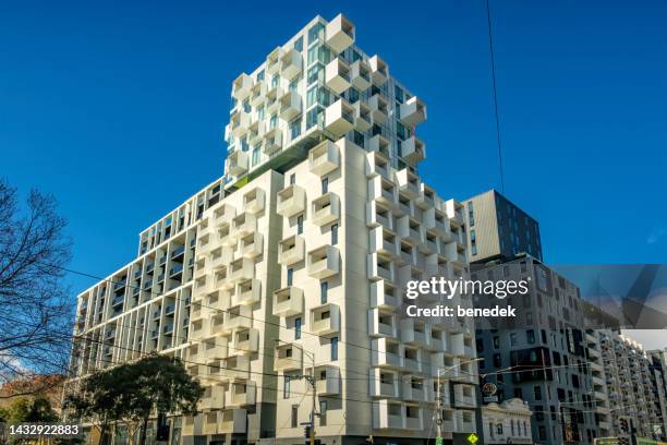 melbourne australia apartment buildings - melbourne property imagens e fotografias de stock