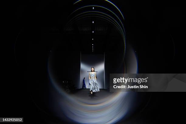 Model walks the runway during the SWOKWOON YOON show at Seoul Fashion Week SS 23 on October 12, 2022 in Seoul, South Korea.