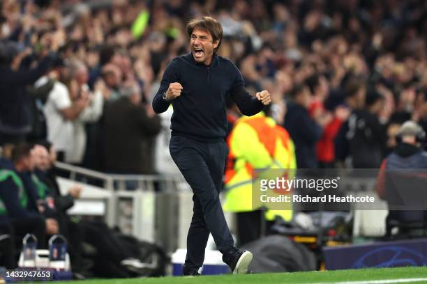 Antonio Conte celebrates after Son Heung-Min of Tottenham Hotspur scored their sides third goal during the UEFA Champions League group D match...