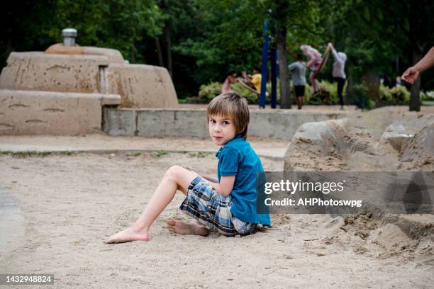 playing sandbox - winnipeg park stock pictures, royalty-free photos & images