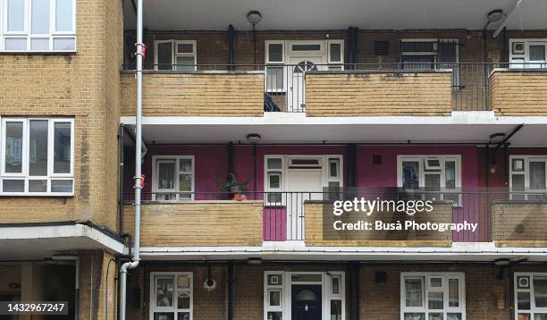 council housing in hackney, london, uk - socialism stock pictures, royalty-free photos & images