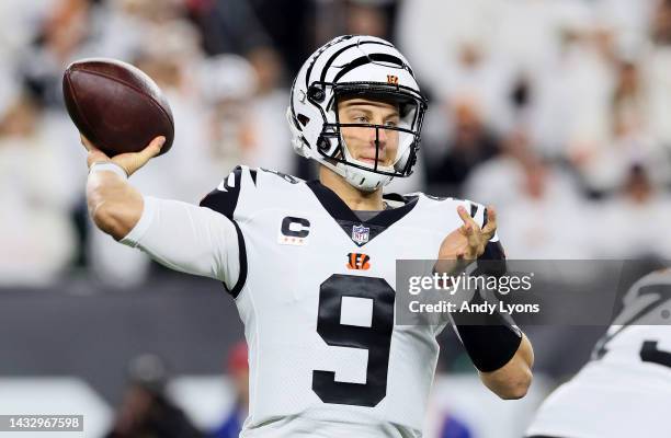 Joe Burrow of the Cincinnati Bengals against the Miami Dolphins at Paycor Stadium on September 29, 2022 in Cincinnati, Ohio.