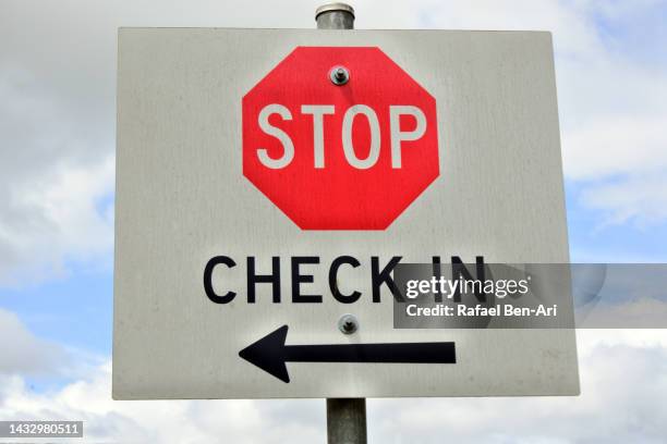 Stop And Check In Front Desk Sign In Photos and Premium High Res Pictures - Getty Images
