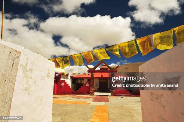 sarva dharma sthal temple - sikkim stock-fotos und bilder