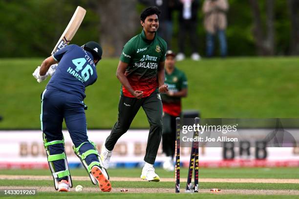 Hasan Mahmud of Bangladesh celebrates after bowling Haider Ali during game six of the T20 International series between Bangladesh and Pakistan at...