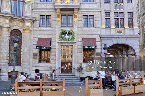 the scenery of belgium and netherlands - brussels canal stock pictures, royalty-free photos & images
