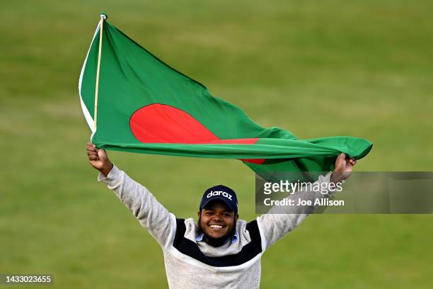 Bangladesh fan shows their support during game six of the T20 International series between Bangladesh and Pakistan at Hagley Oval on October 13, 2022...