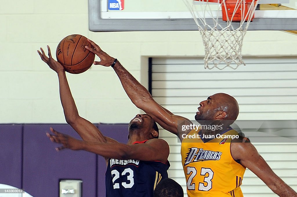 Bakersfield Jam v Los Angeles D-Fenders