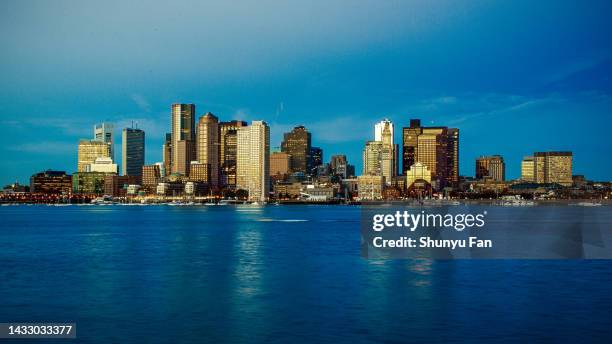 boston-sunrise - boston fern stock-fotos und bilder