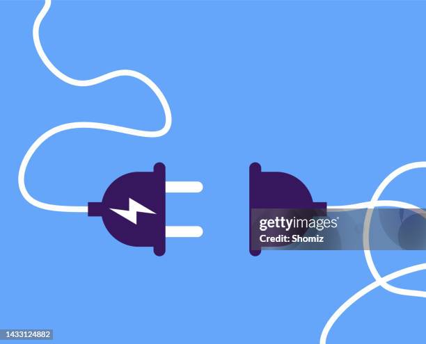 illustrations, cliparts, dessins animés et icônes de fil électrique avec prise près de la prise - prise électrique