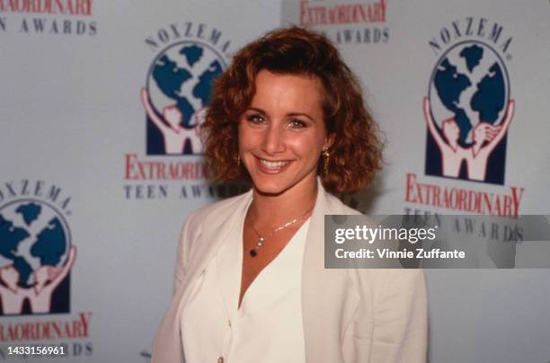 2,506 Gabrielle Carteris Photos & High Res Pictures - Getty Images