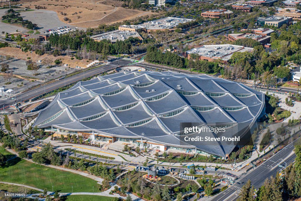 Google headquarters. Googolplex, Alphabet, new campus,Charleston East, Bay View Campus, aerial take 07/22/2022,photovoltaic,solar