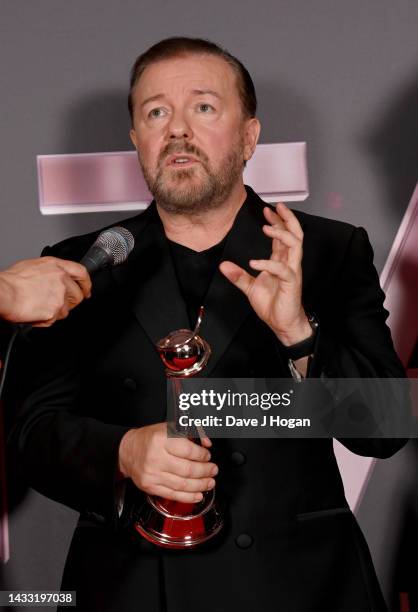 8,257 Ricky Gervais Photos & High Res Pictures - Getty Images