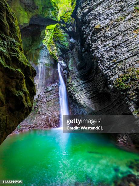 slovenia, long exposure of slap kozjak waterfall - triglav slovenia stock pictures, royalty-free photos & images