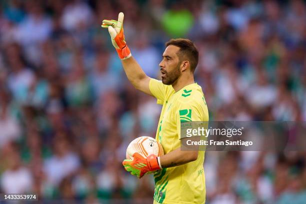 Claudio Bravo of Real Betis looks on during the UEFA Europa League group C match between Real Betis and AS Roma at Estadio Benito Villamarin on...