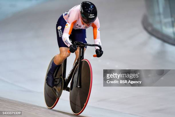 Laurine van Riessen of Netherlands in action on the Womens Sprint qualifying race during the Day 2 of the 112th World Championship on October 13,...