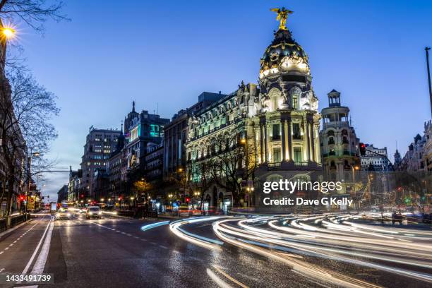 downtown madrid at twilight, spain - provinz madrid stock-fotos und bilder