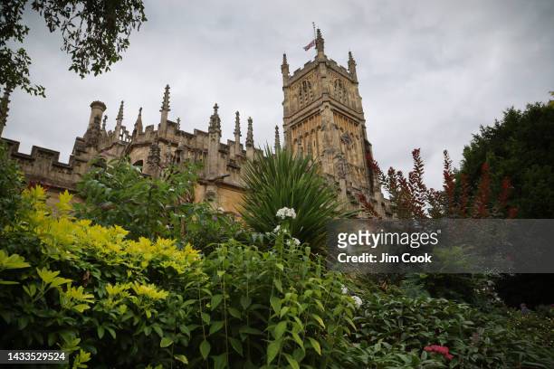 cirencester abbey - cirencester stock pictures, royalty-free photos & images