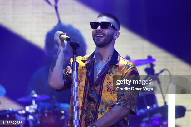 Turizo Manuel Turizo Photos and Premium High Res Pictures - Getty Images