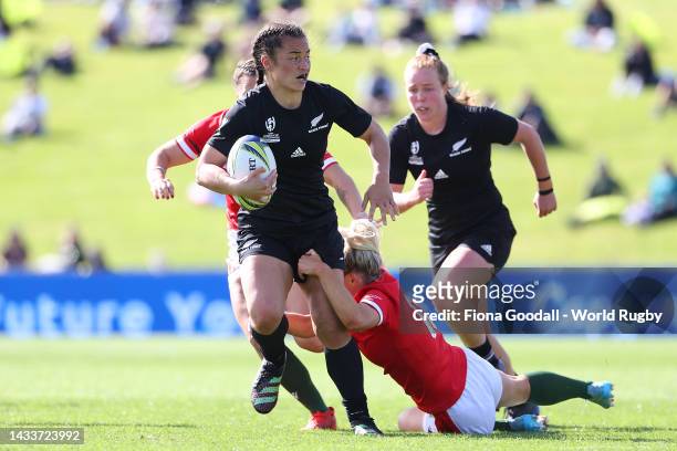 Theresa Fitzpatrick of New Zealand is tackled during the Pool A Rugby World Cup 2021 match between Wales and New Zealand at Waitakere Stadium on...