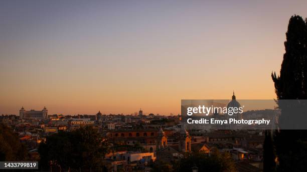 skyline of rome at sunset - rome sunset stock pictures, royalty-free photos & images