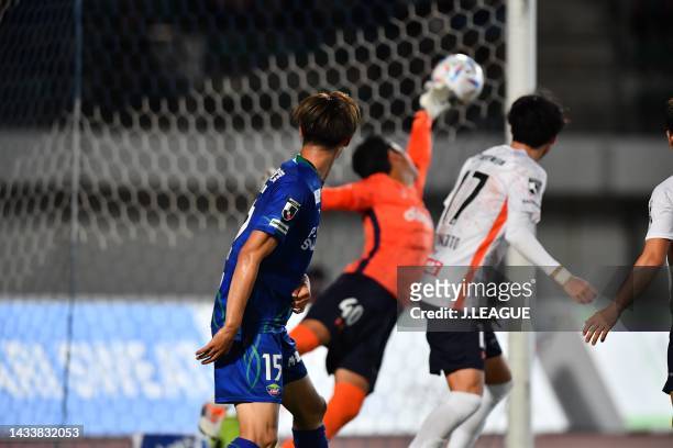 Shota FUJIO of Tokushima Vortis get goal during the J.LEAGUE Meiji Yasuda J2 41st Sec. Match between Tokushima Vortis and Omiya Ardija at POCARI...
