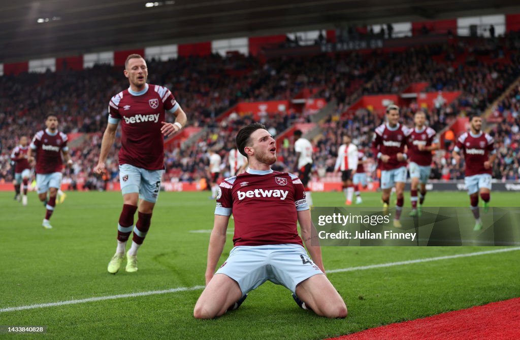 Southampton FC v West Ham United - Premier League